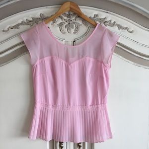 American Eagle Sweatheart Top